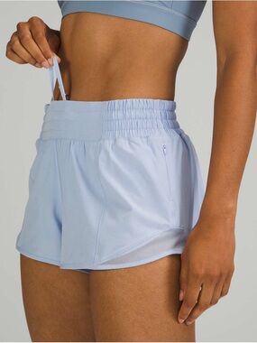 Lululemon Hotty Hot High Rise 2.5 inch | Size 6 Blue Linen